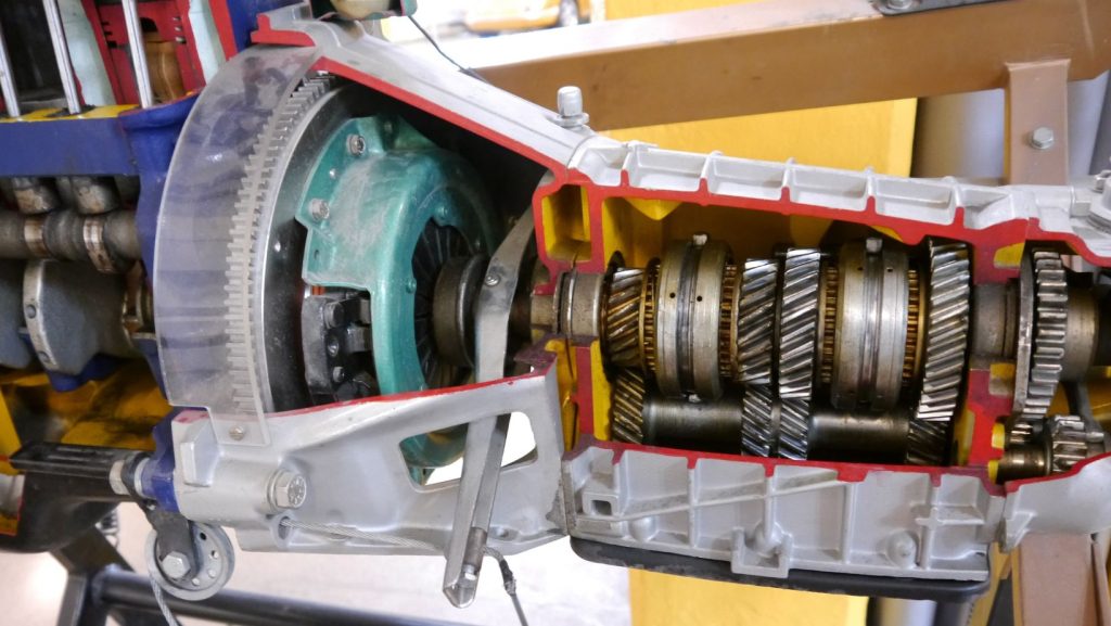 The Impact of Extreme Temperatures on Your Car Transmission Filter’s Effectiveness